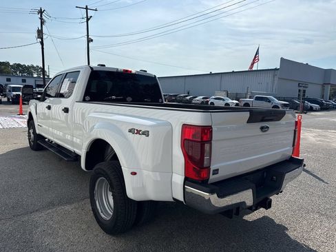 Used 2022 Ford F350 XLT AWD/4WD image 6