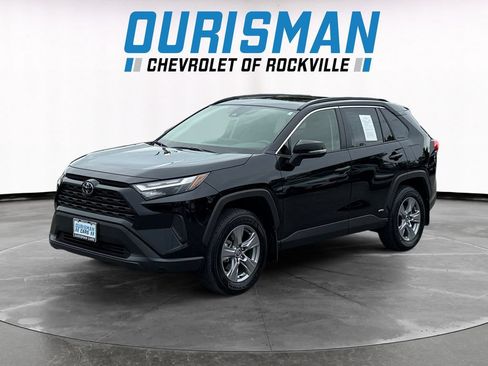 Used 2025 Toyota RAV4 XLE w/ Convenience Package AWD/4WD image 2