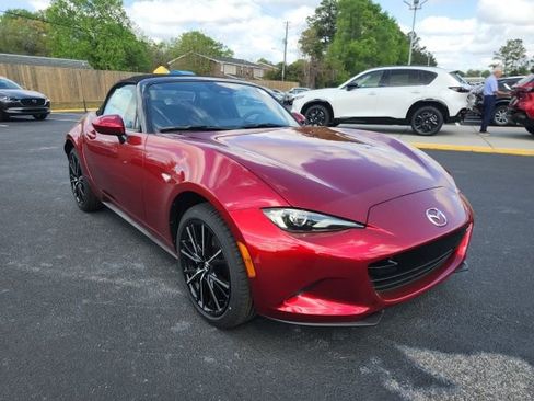 New 2026 MAZDA MX-5 Miata Grand Touring image 1