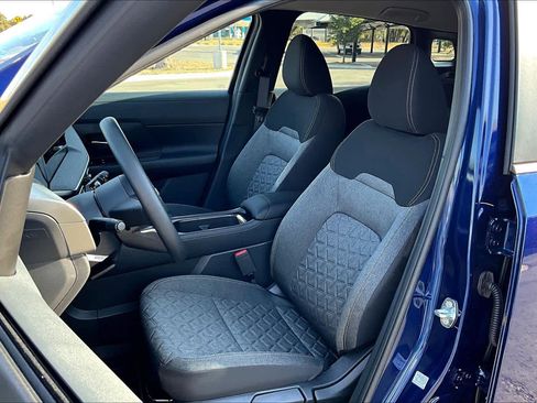 New 2026 Nissan Kicks SV image 9