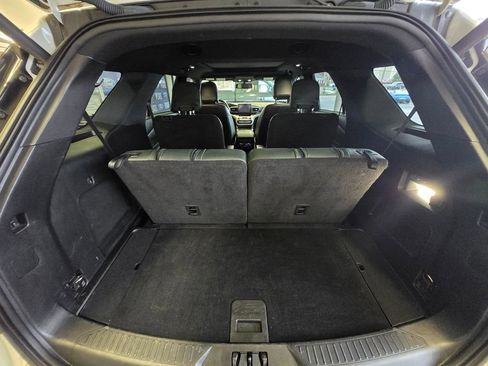 Used 2022 Ford Explorer Timberline w/ Timberline Technology Package image 8