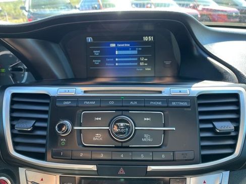 Used 2015 Honda Accord EX image 34