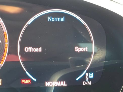 Certified 2026 Porsche Cayenne AWD/4WD image 33