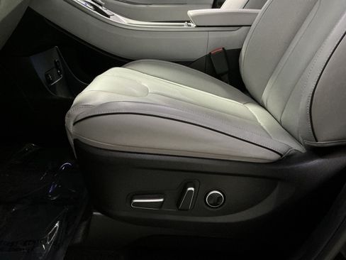 Used 2023 Hyundai Palisade SEL AWD/4WD image 15