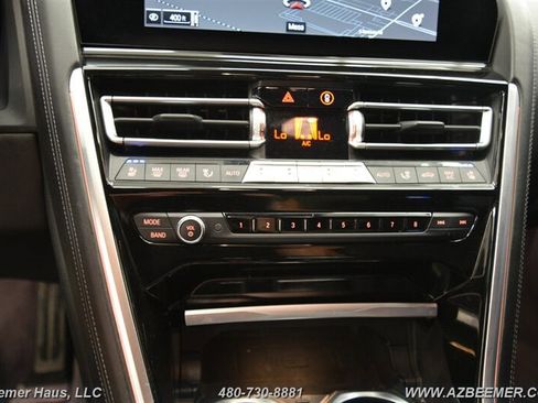 Used 2020 BMW M8 Coupe image 25