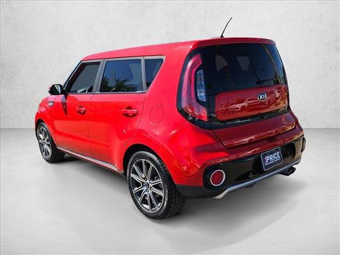 Used 2017 Kia Soul ! image 8
