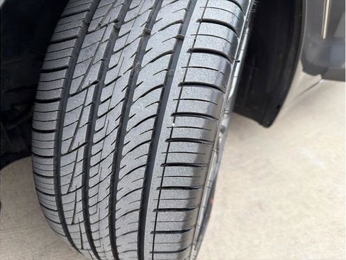 Used 2019 Genesis G70 2.0T Advanced w/ Prestige Package image 32