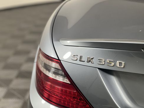 Used 2012 Mercedes-Benz SLK 350 image 17