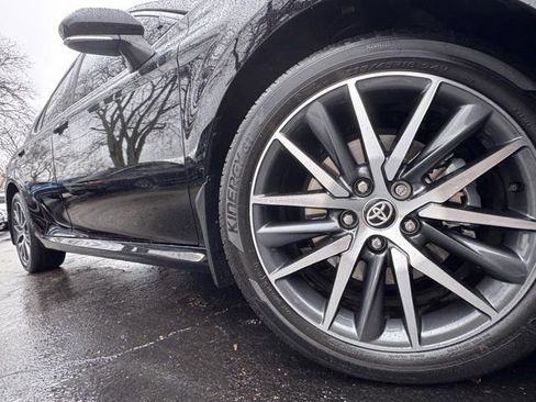 Used 2024 Toyota Camry XLE w/ Cold Weather Package image 7