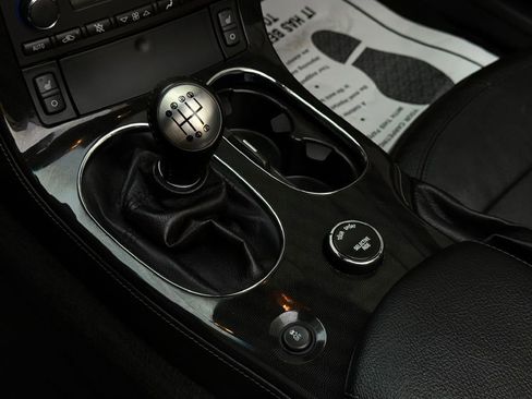 Used 2013 Chevrolet Corvette 427 w/ 1SB Preferred Equipment Group image 36