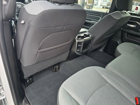 Used 2024 RAM 2500 Big Horn w/ Heated Seats & Wheel Group image 24