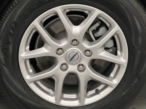 Used 2025 Chrysler Pacifica Select FWD image 82