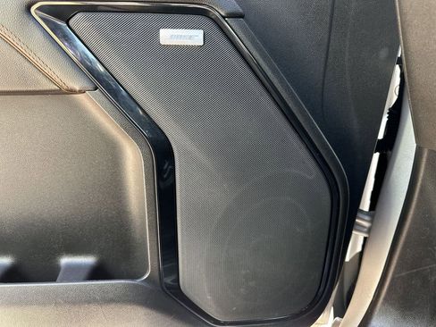 Used 2022 GMC Sierra 1500 AT4 w/ Sierra Safety Plus Package image 32