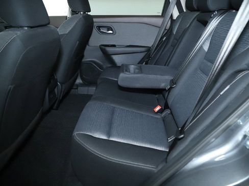 Certified 2023 Nissan Rogue SV image 14