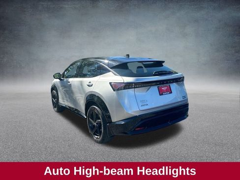 Used 2023 Nissan Ariya AWD image 15