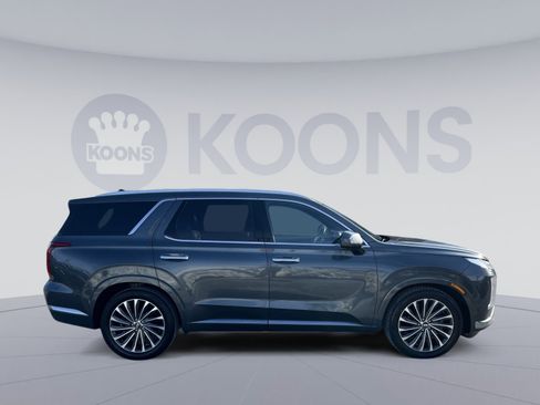 Used 2023 Hyundai Palisade Calligraphy w/ Cargo Package image 8