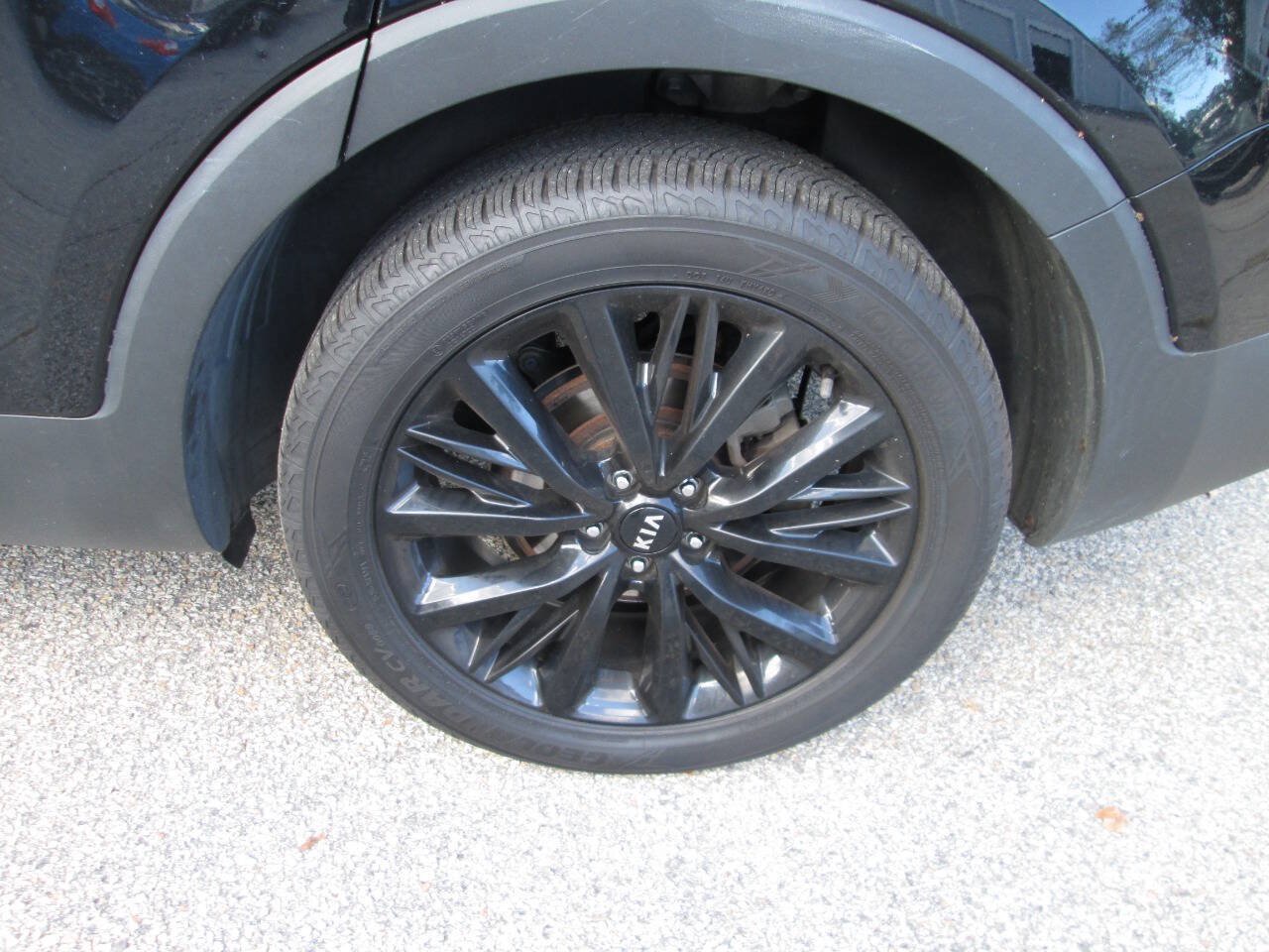 Used 2020 Kia Telluride SX w/ SX Prestige Package AWD/4WD image 11