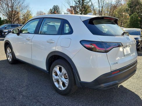Certified 2023 Honda HR-V LX image 4