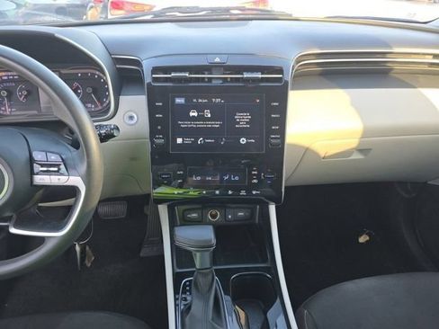 Used 2024 Hyundai Tucson SEL FWD image 8