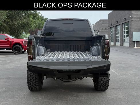 Used 2019 Ford F250 Lariat w/ Lariat Ultimate Package AWD/4WD image 12