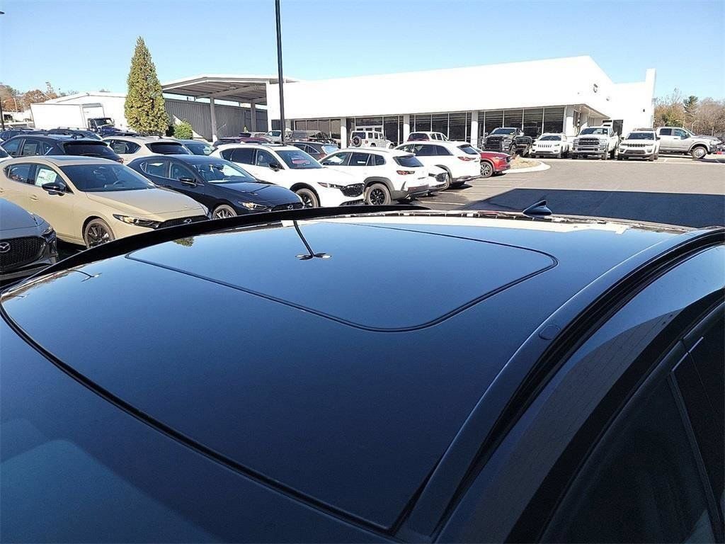 Used 2025 MAZDA CX-30 2.5 Turbo w/ Premium Package AWD/4WD image 13