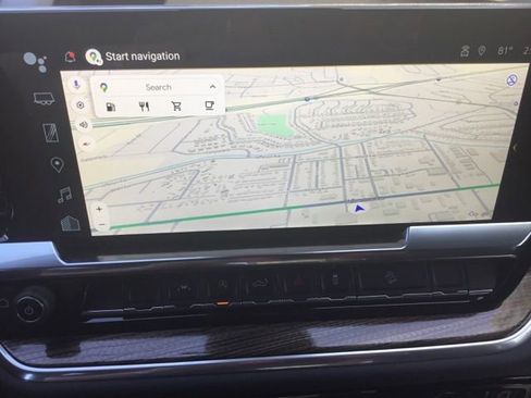 Used 2025 Chevrolet Silverado 1500 RST image 21