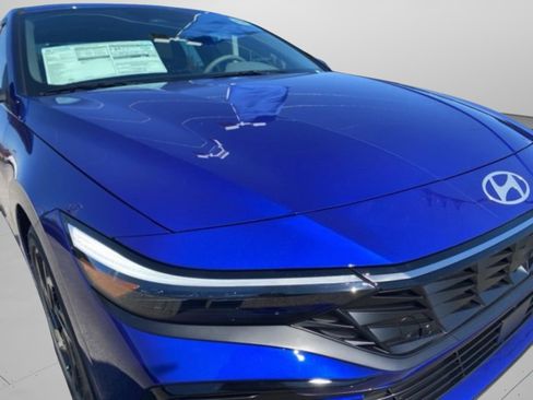 New 2026 Hyundai Elantra SEL Sport Premium FWD image 29