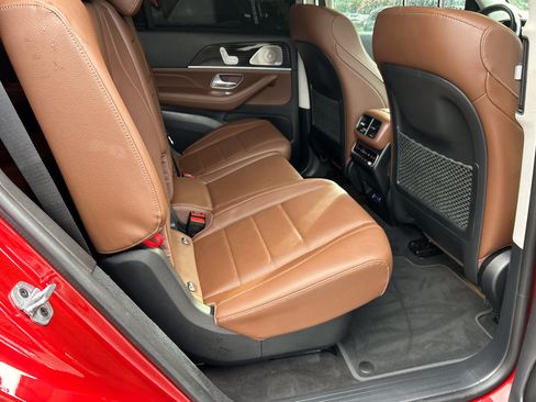 Certified 2024 Mercedes-Benz GLS 450 4MATIC image 48
