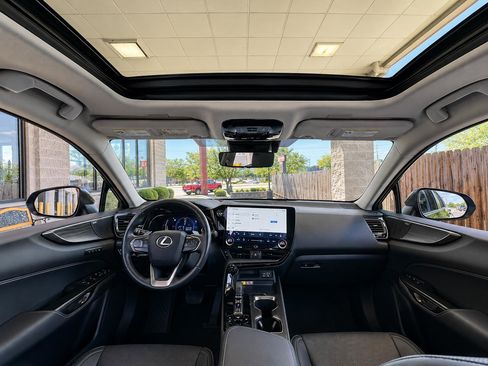 Used 2025 Lexus NX 350h AWD w/ Accessory Package (2T) image 2