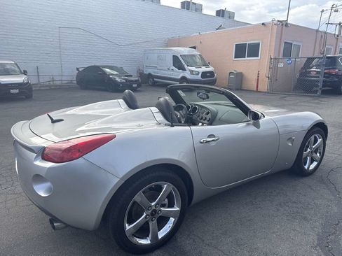 Used 2008 Pontiac Solstice Convertible w/ Premium Package RWD image 5