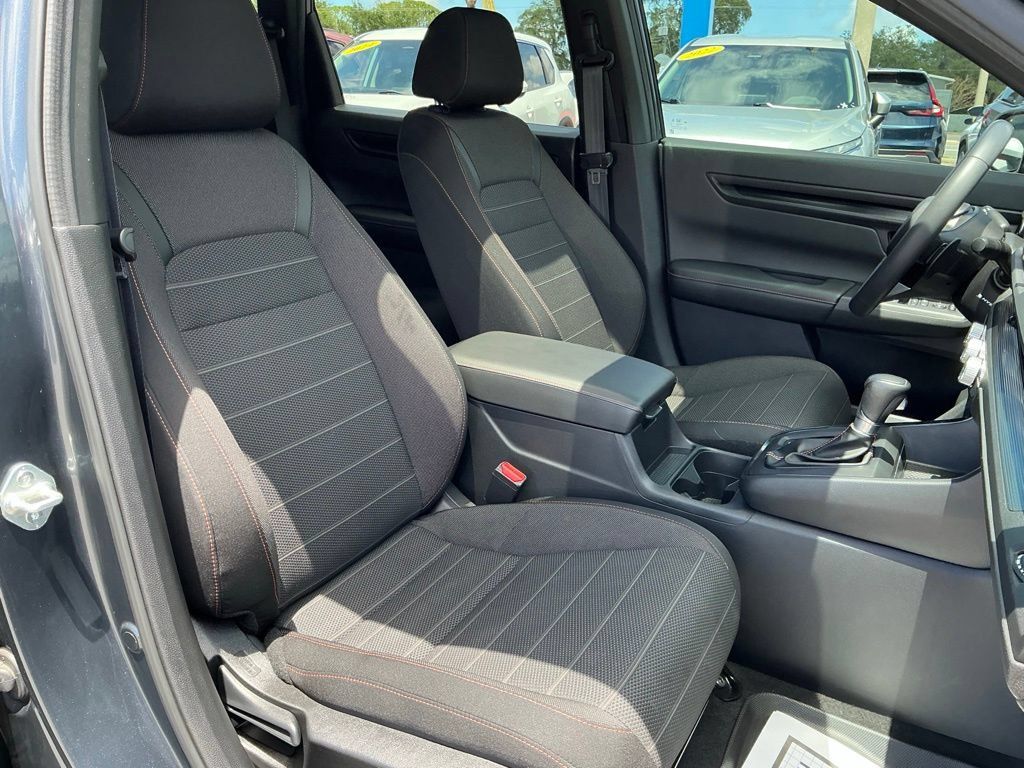 Certified 2025 Honda CR-V Sport image 24