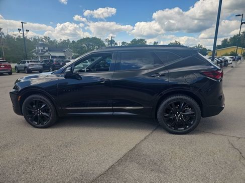 Used 2022 Chevrolet Blazer RS w/ Enhanced Convenience Package FWD image 9