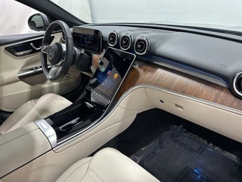 Used 2025 Mercedes-Benz C 300 4MATIC Sedan image 12