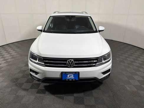 Used 2021 Volkswagen Tiguan SEL AWD/4WD image 3