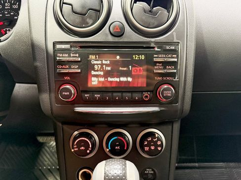 Used 2013 Nissan Rogue S w/ Special Edition Pkg image 15