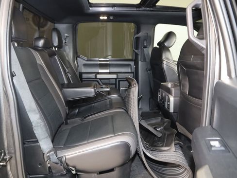 Used 2019 Ford F150 Raptor w/ Equipment Group 802A Luxury AWD/4WD image 15