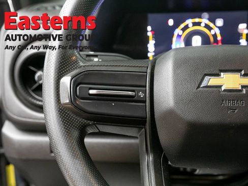 Used 2023 Chevrolet Colorado W/T RWD image 14