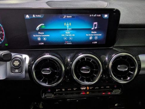 Certified 2022 Mercedes-Benz GLB 250 image 15