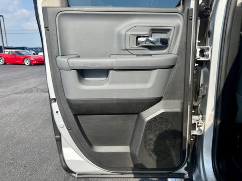 Used 2016 RAM 1500 Big Horn AWD/4WD image 29