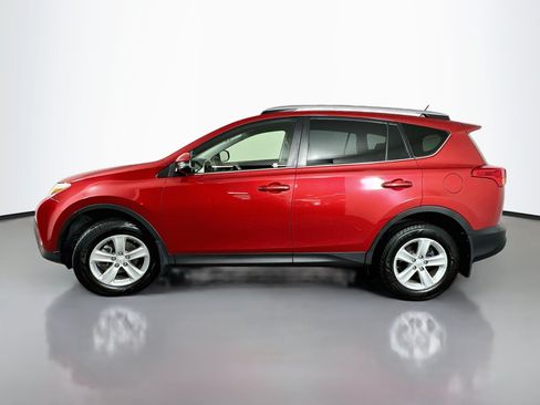 Used 2014 Toyota RAV4 XLE AWD/4WD image 4