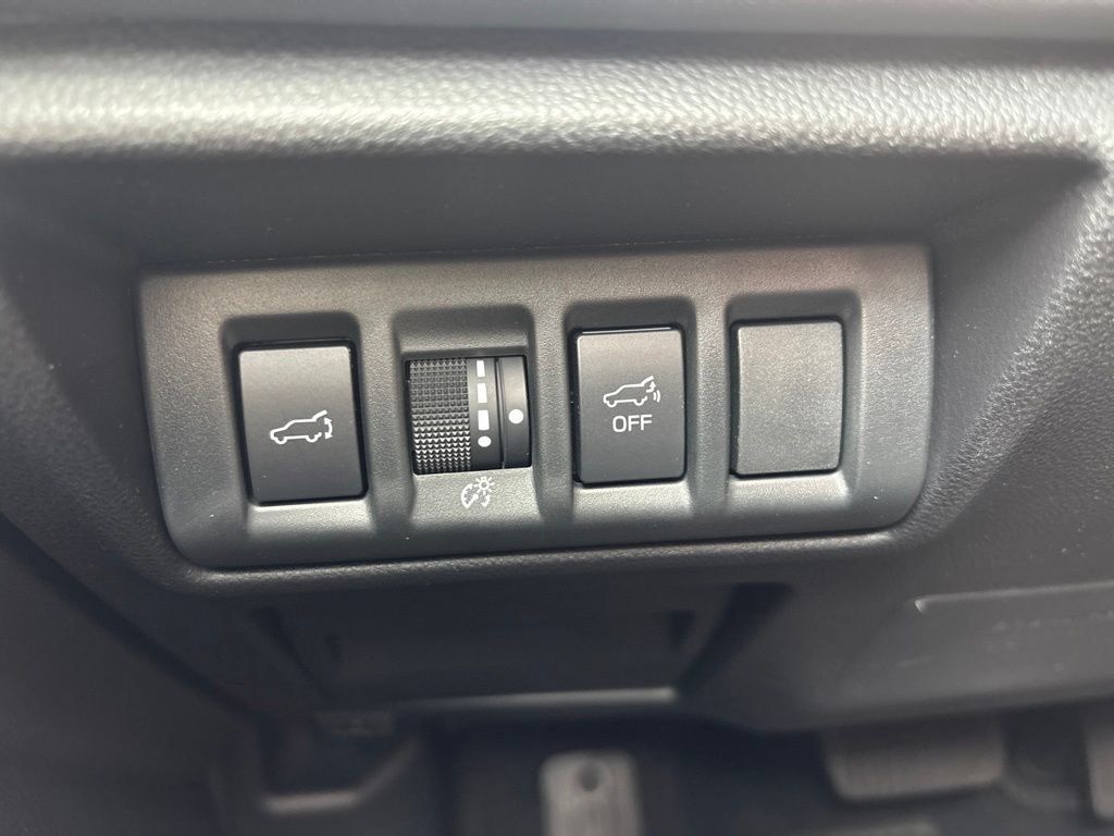 Used 2024 Subaru Outback Limited AWD/4WD image 28