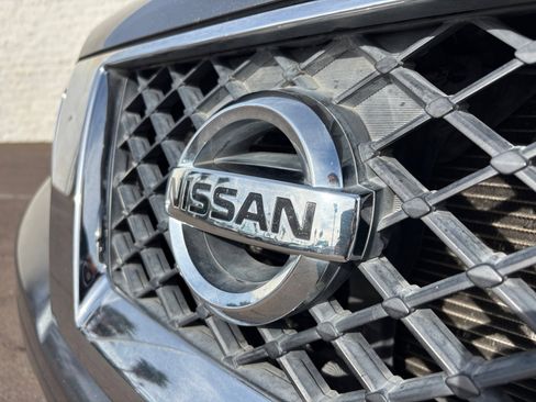 Used 2016 Nissan Frontier SV image 22