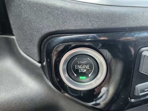 Used 2022 Chevrolet Silverado 1500 RST w/ Z71 Off-Road Package image 29