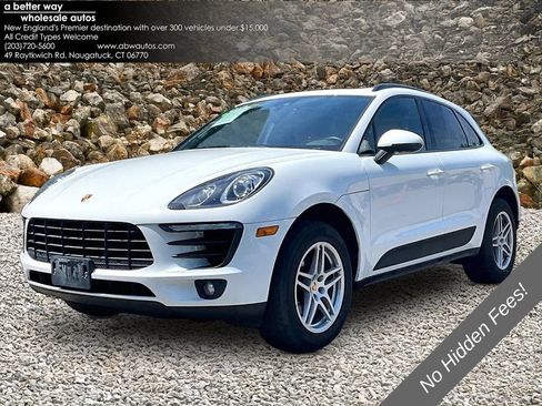 Used 2017 Porsche Macan AWD/4WD image 1
