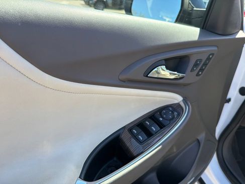 Used 2024 Chevrolet Malibu LT FWD image 12