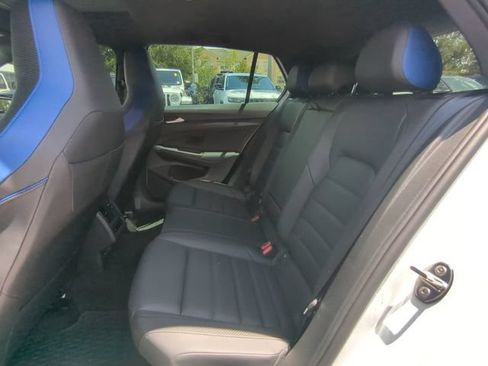 Used 2024 Volkswagen Golf R AWD/4WD image 14