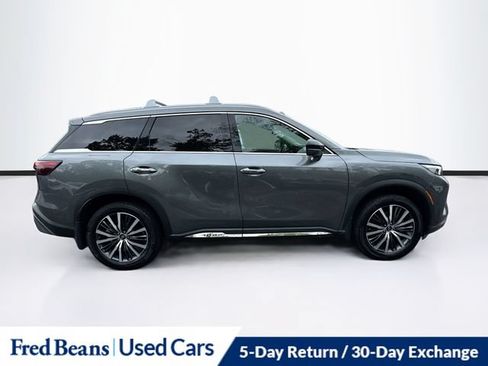 Used 2023 INFINITI QX60 Sensory w/ Cargo Package AWD/4WD image 12