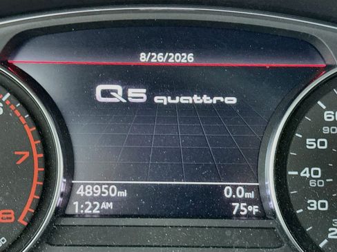 Used 2020 Audi Q5 2.0T Premium w/ Convenience Package AWD/4WD image 16