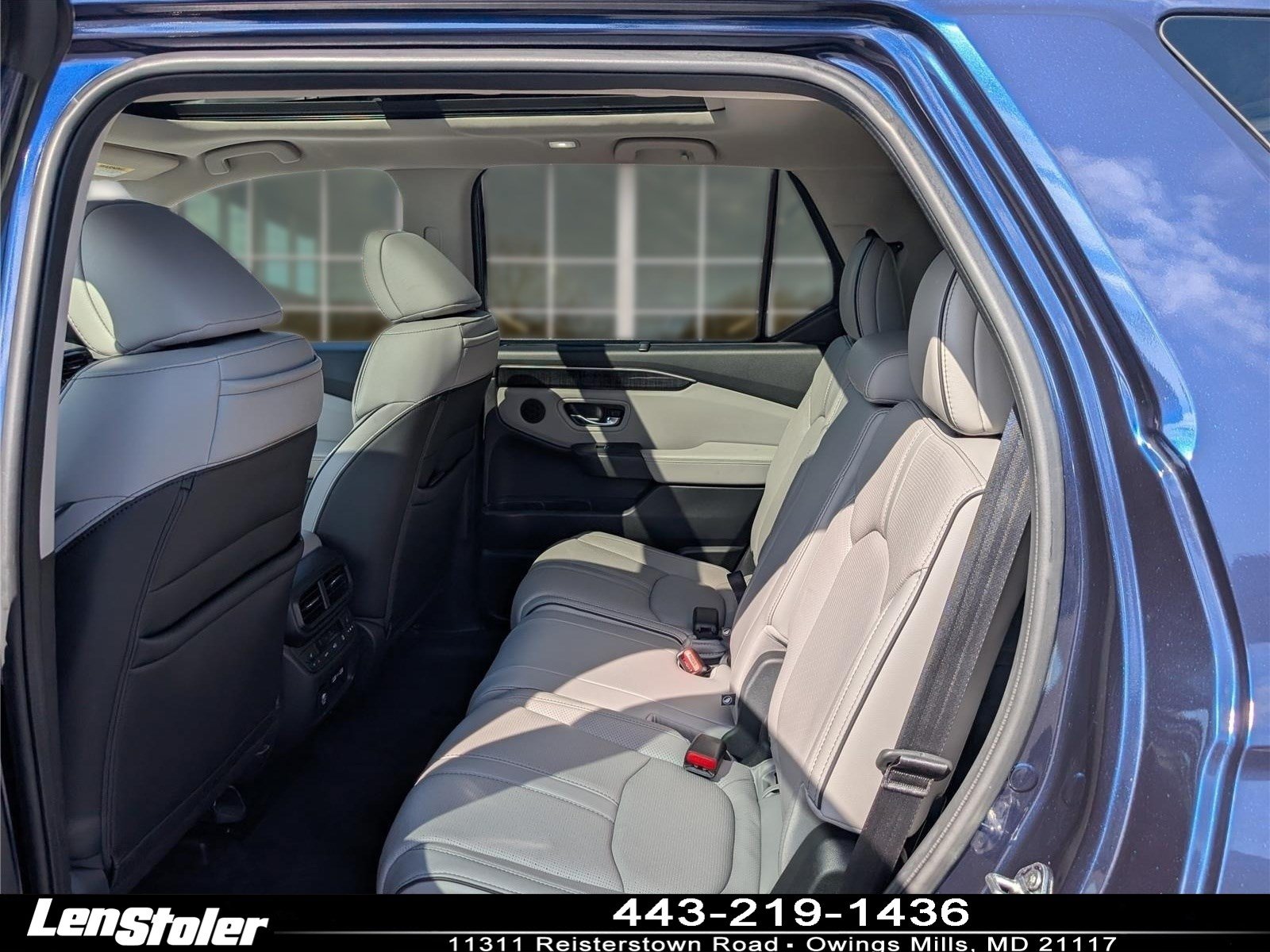 Used 2023 Honda Pilot Elite image 16