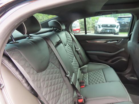 Used 2023 Cadillac CT5 V Blackwing w/ Carbon Fiber Package 2 RWD image 43